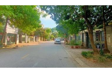 BÁN NHÀ LẠC LONG QUÂN, LÔ GÓC, 2 MẶT THOÁNG - PHÂN LÔ - Ô TÔ TRÁNH – KD, VP. 56M2 X 5M, 5 TẦNG. GIÁ 11,5 TỶ.